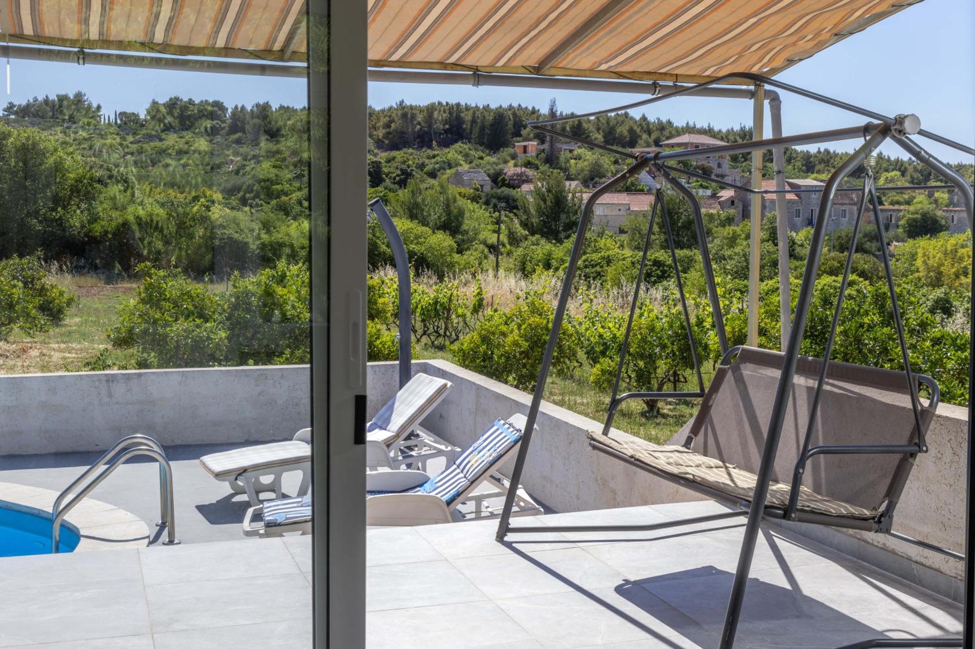 Villa Baras Garden - House With Pool Mirce 外观 照片